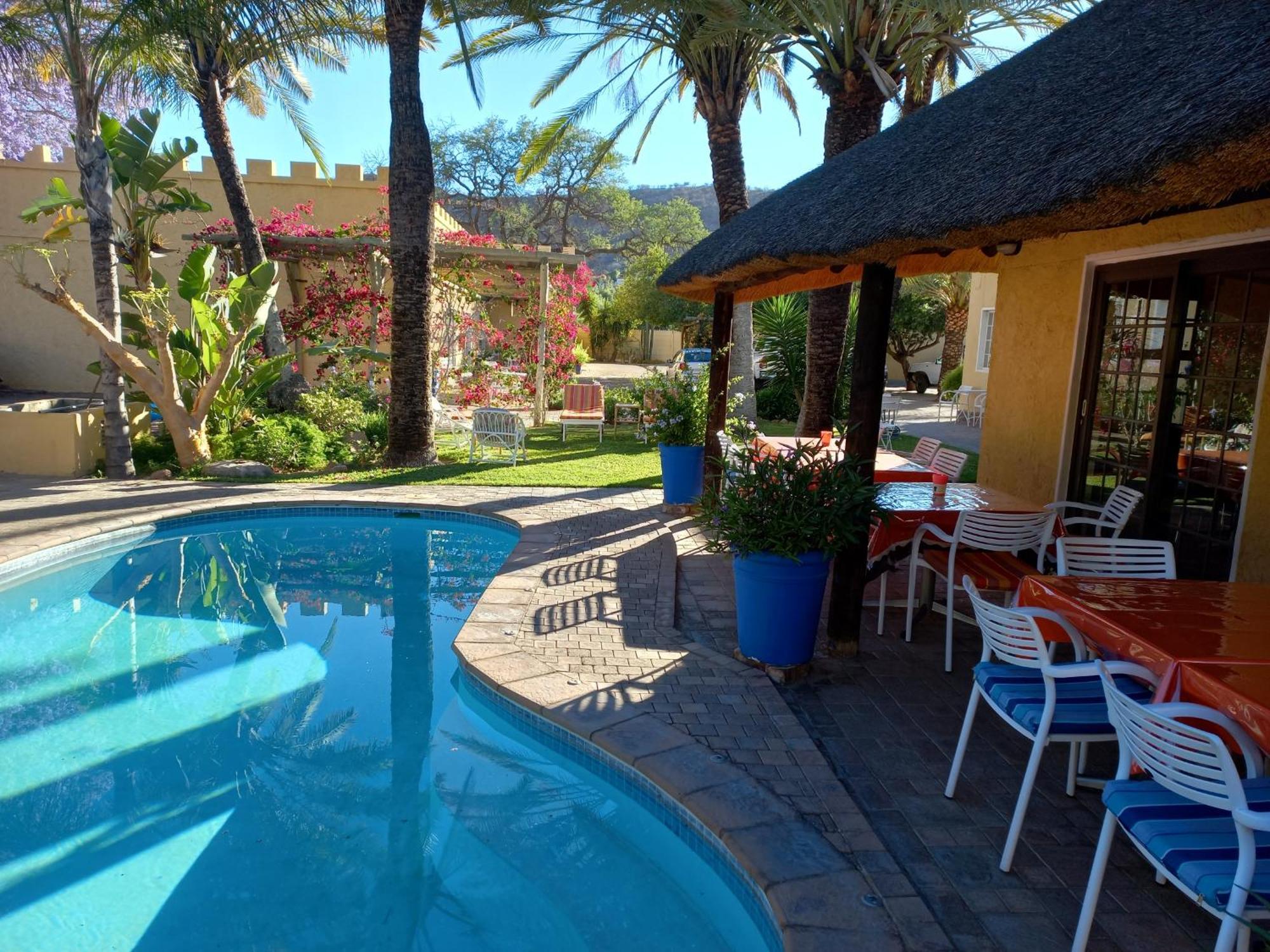 Capbon Guesthouse Windhoek Ngoại thất bức ảnh