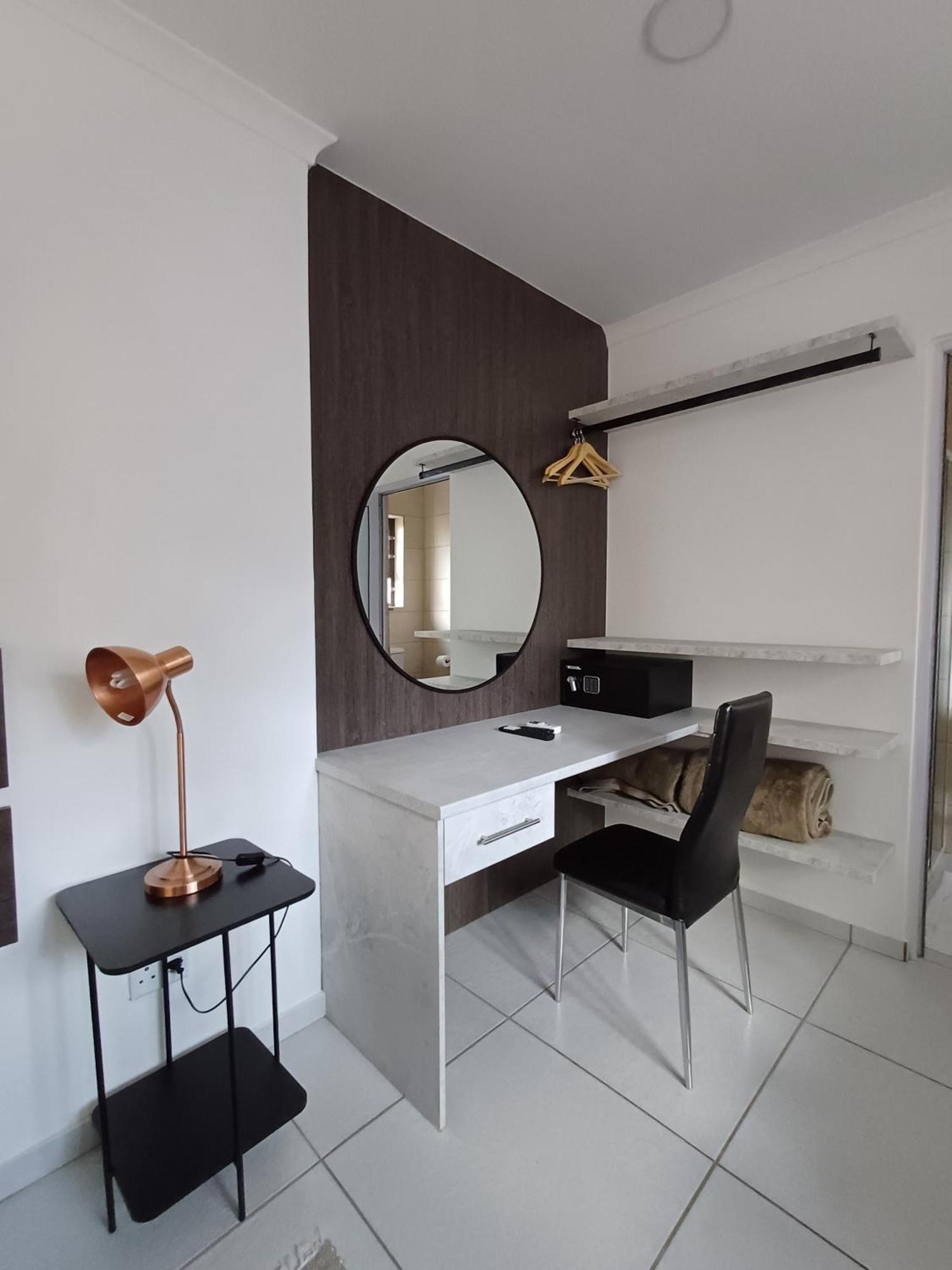 Capbon Guesthouse Windhoek Ngoại thất bức ảnh